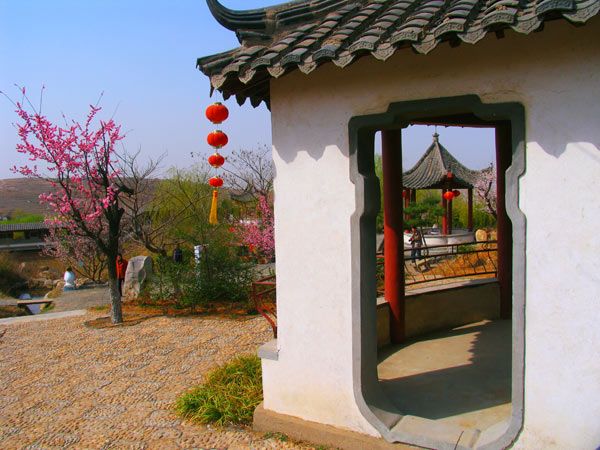 坐中几客轩